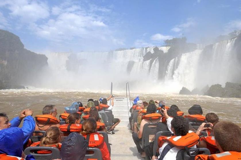 Great Adventure Boat Tour from Puerto Iguazu