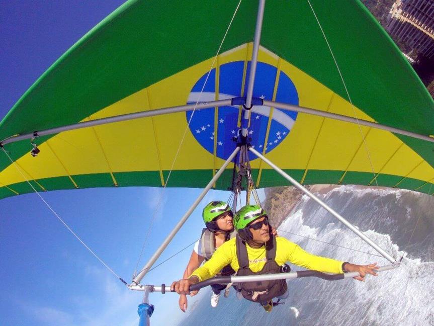 Hang Gliding in Rio