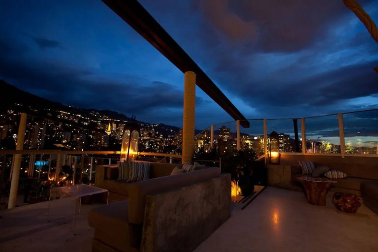 The Charlee Hotel Medellin