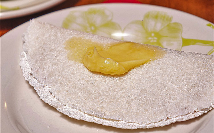 tapioca - must try food in Brazil