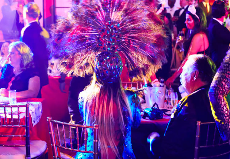 rio carnival parties - magic ball