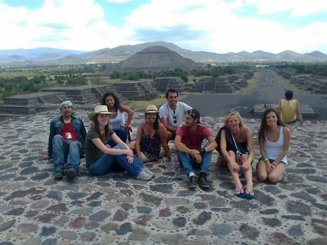 Teotihuacan Tour & Basílica of Guadalupe