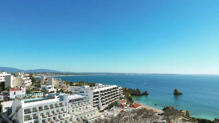 Carvi Beach Hotel