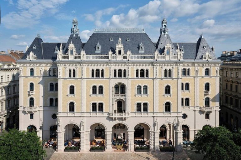 W Budapest Hotel